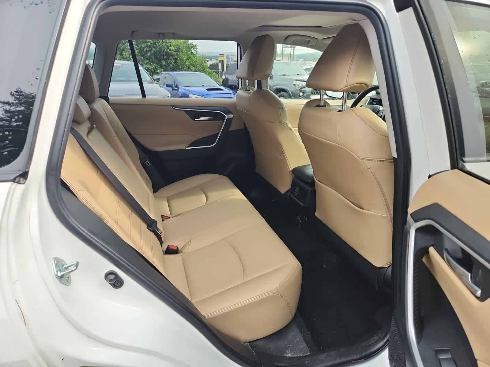 Thumbnail: 2019 Toyota RAV4 - 23
