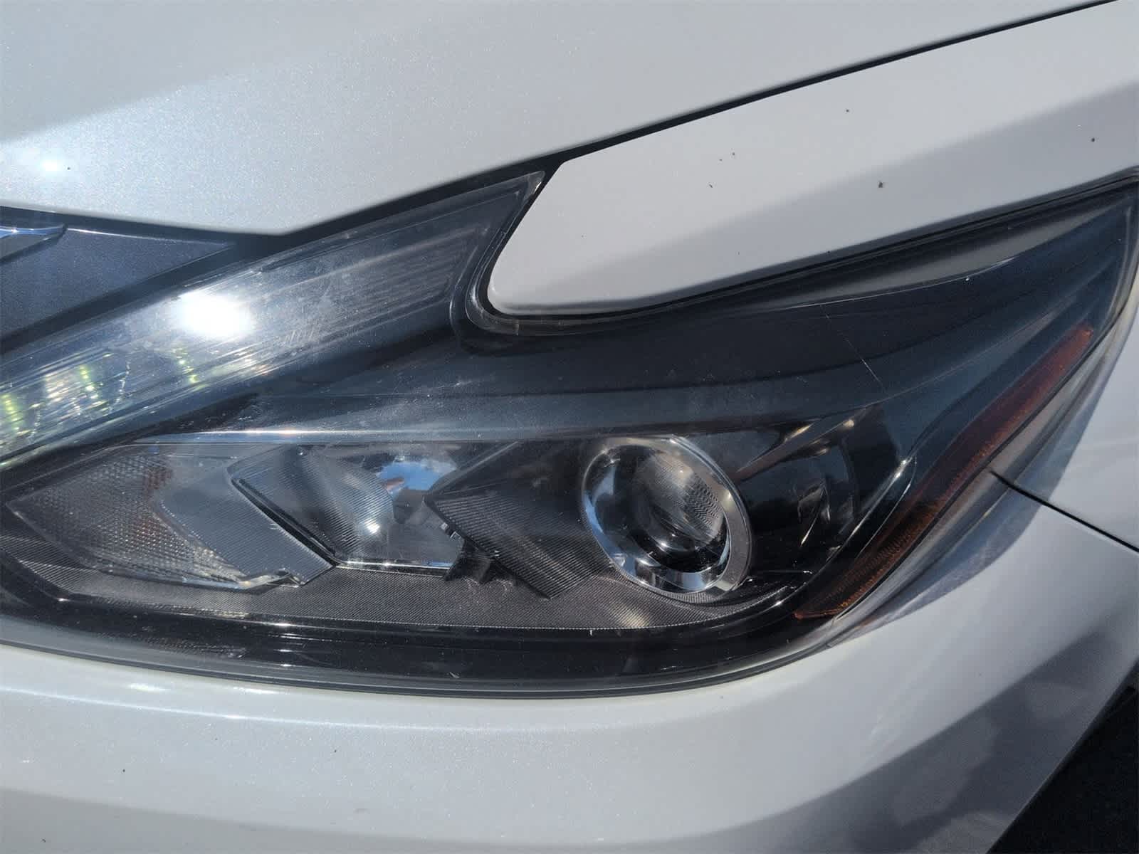 Thumbnail: 2016 Nissan Altima - 11