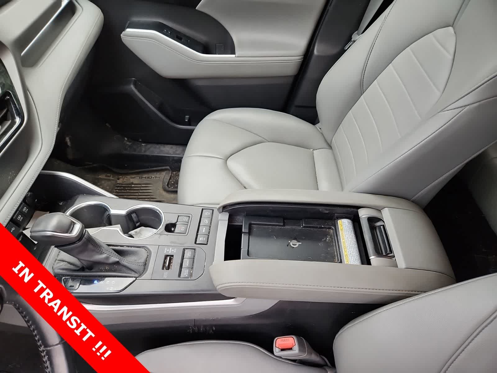 Thumbnail: 2021 Toyota Highlander - 11