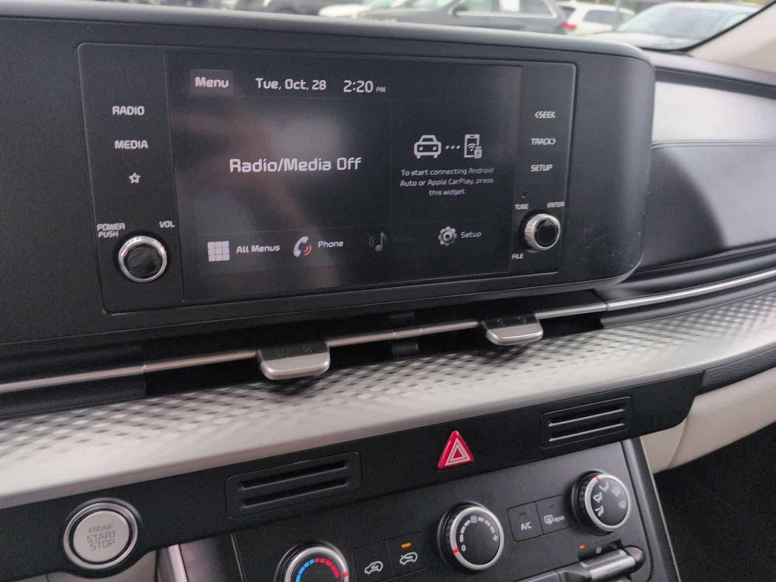 Thumbnail: 2022 Kia Carnival - 27