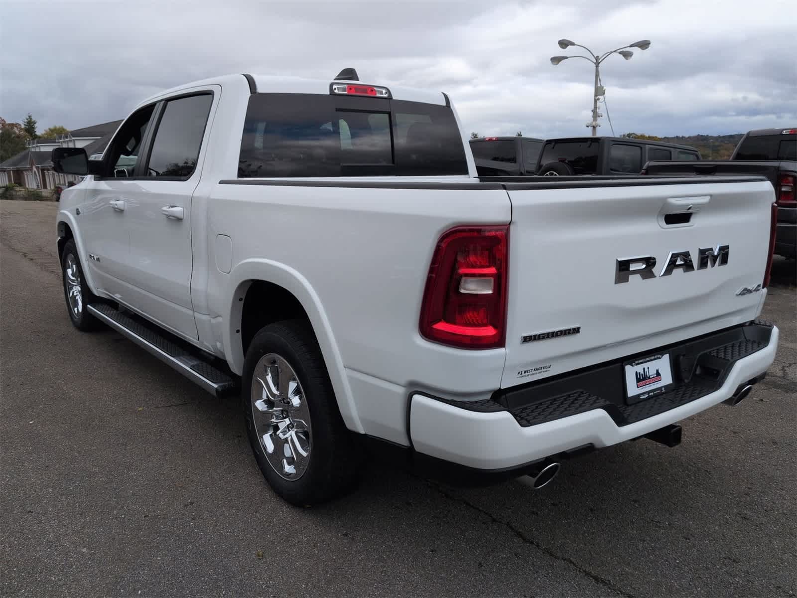 Thumbnail: 2026 RAM 1500 - 6