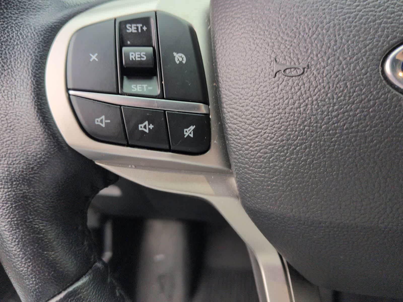 Thumbnail: 2021 Ford Explorer - 23