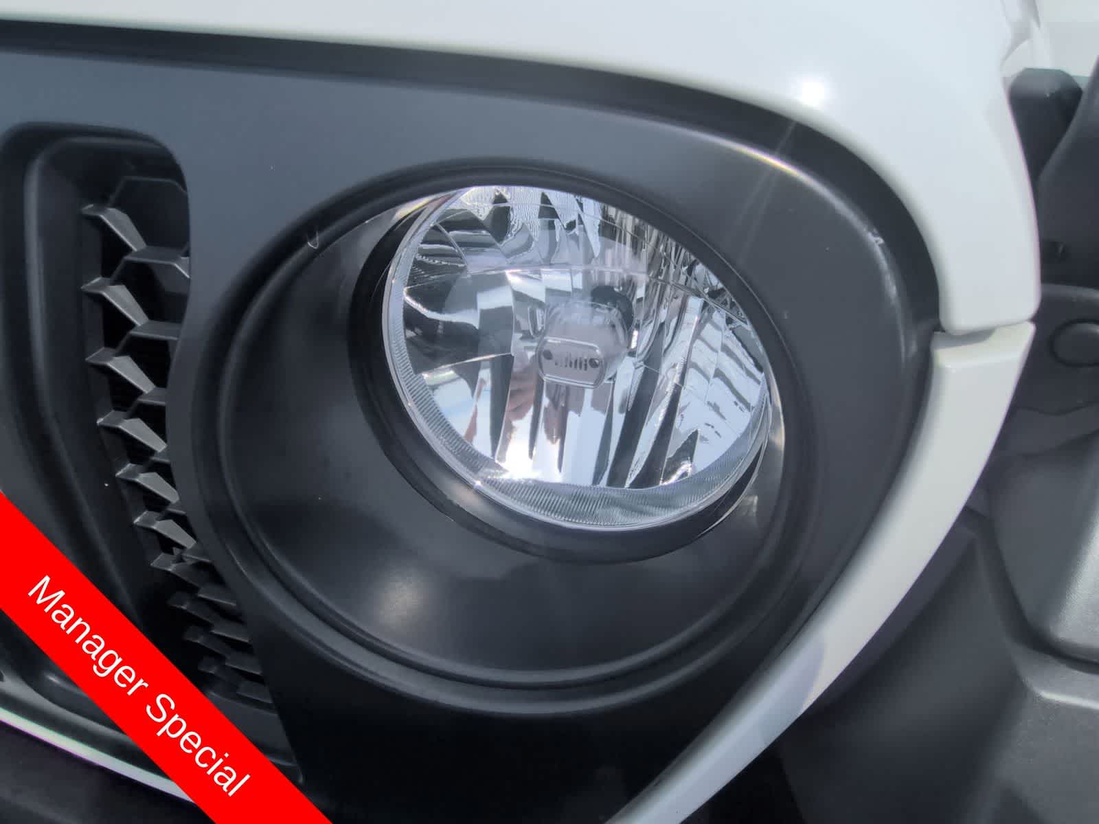 Thumbnail: 2021 Jeep Gladiator - 11