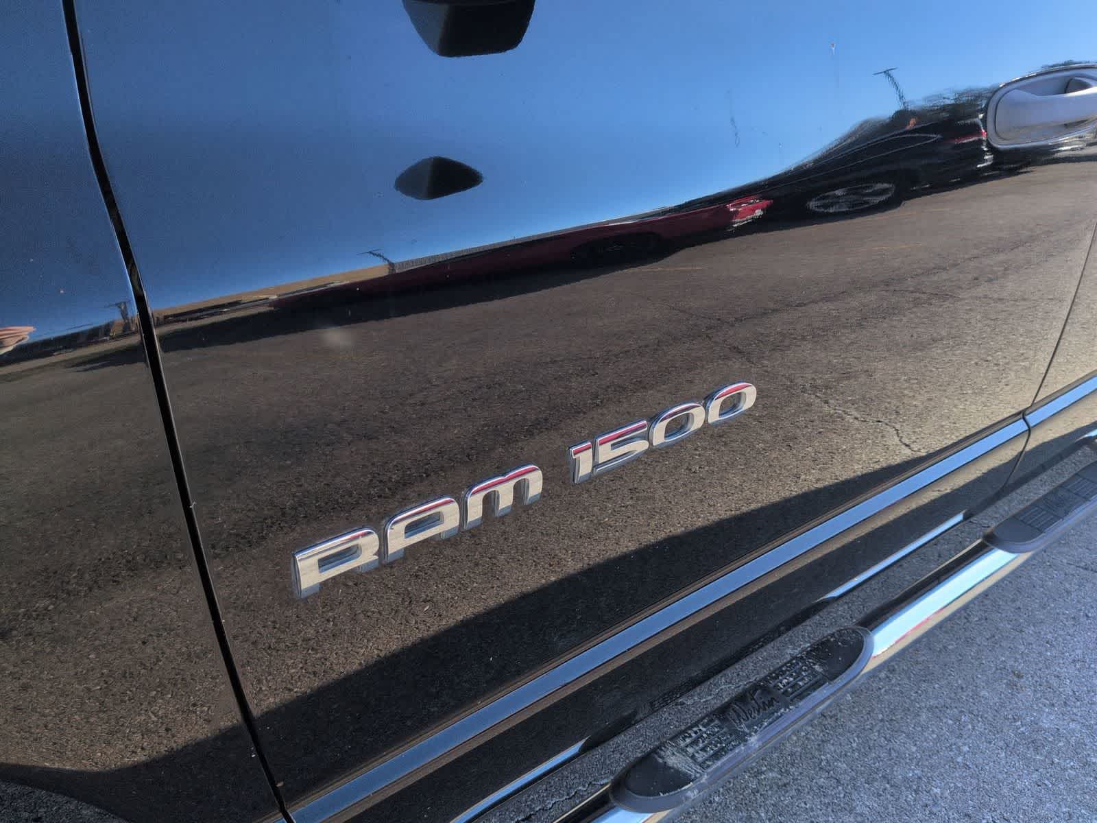 Thumbnail: 2004 Dodge Ram 1500 - 12