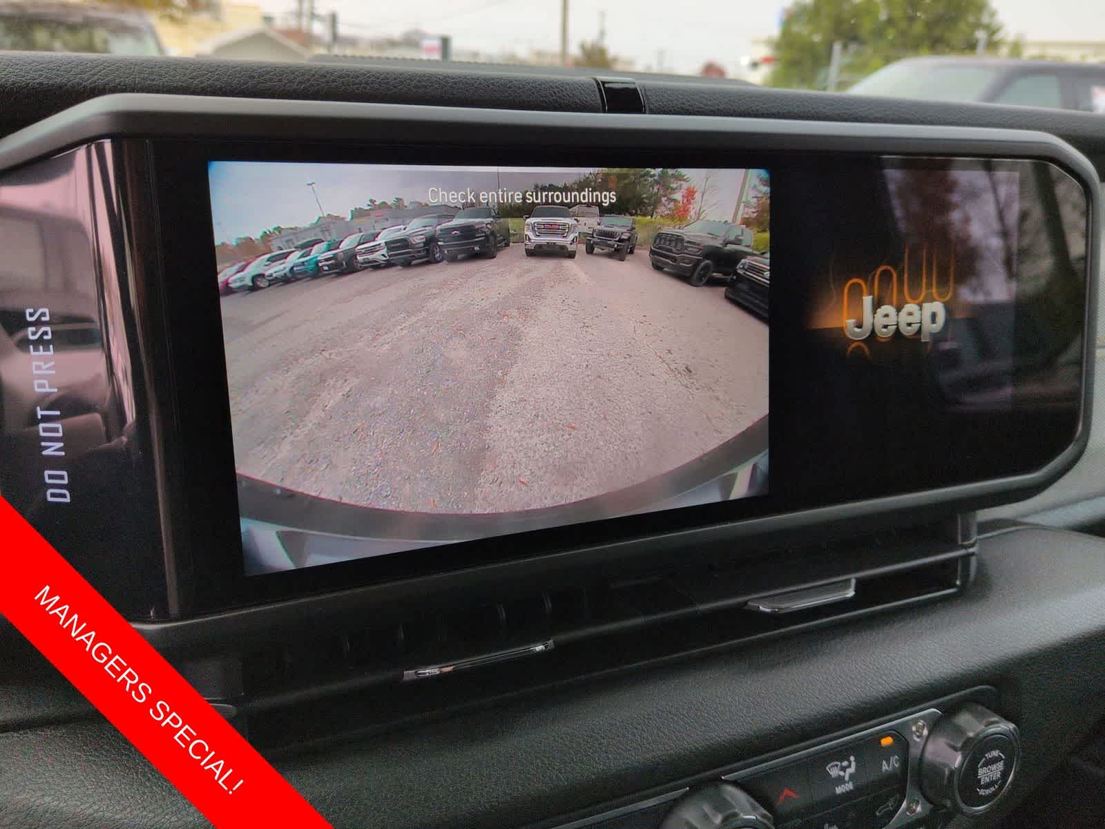 Thumbnail: 2026 Jeep Wrangler - 27