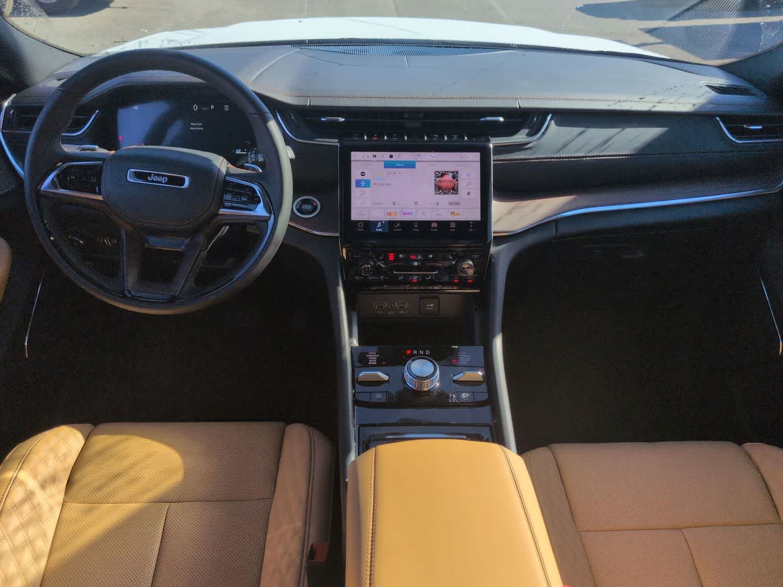 Thumbnail: 2025 Jeep Grand Cherokee - 15