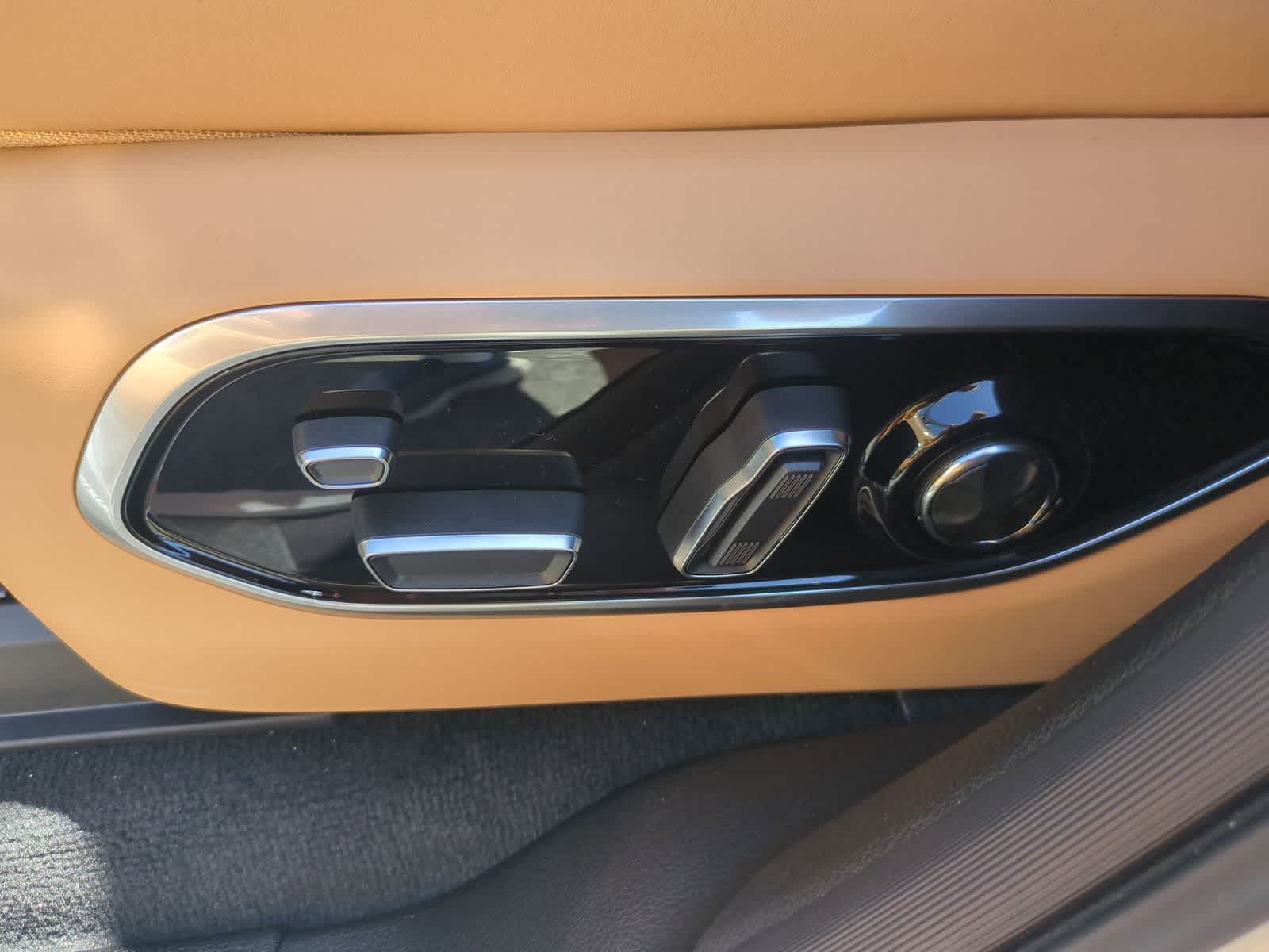 Thumbnail: 2026 Jeep Grand Cherokee - 18