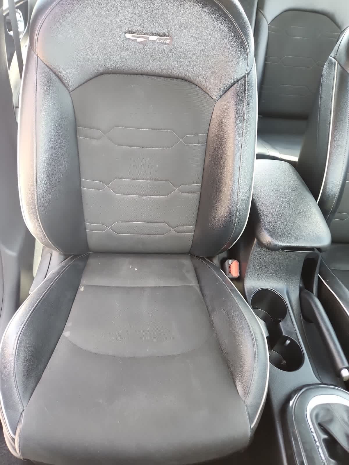 Thumbnail: 2021 Kia Forte - 18
