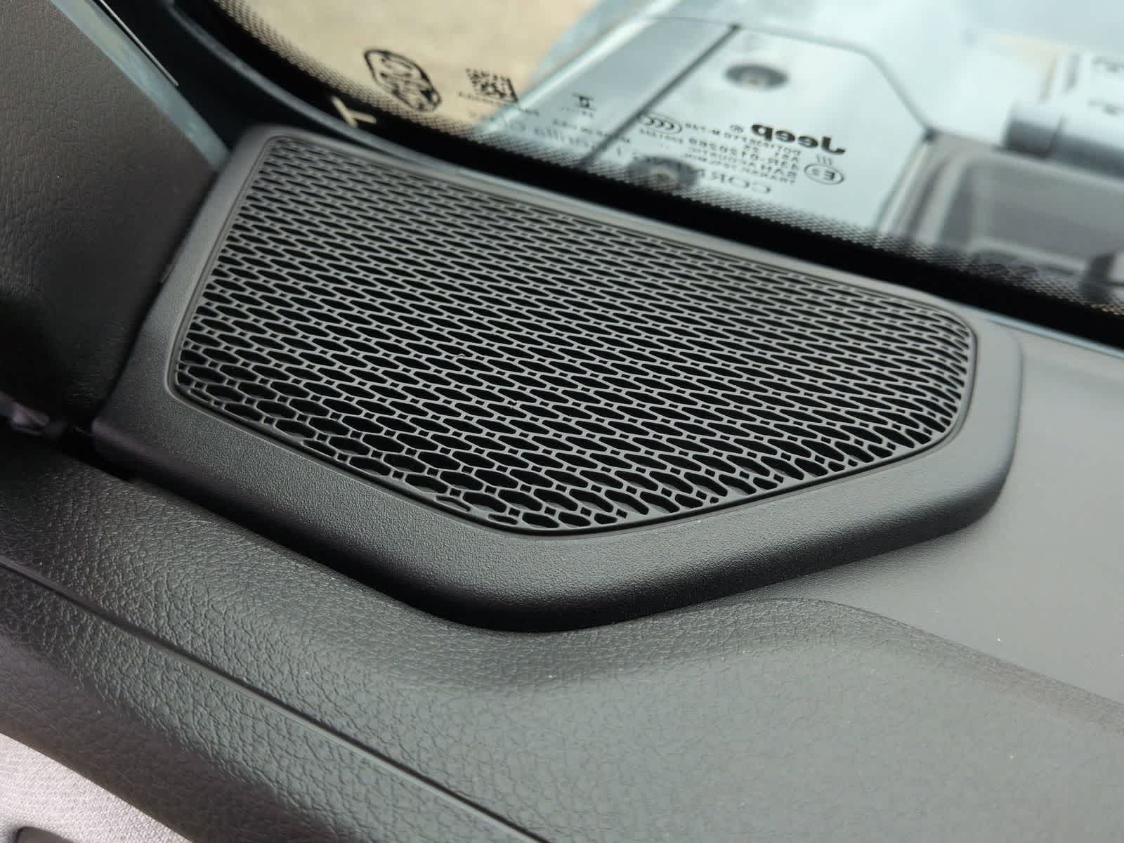 Thumbnail: 2026 Jeep Gladiator - 28