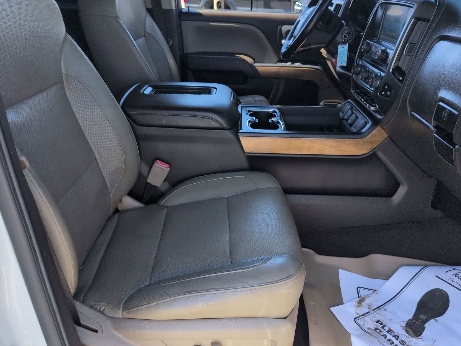 Thumbnail: 2019 Chevrolet Silverado 3500 - 15