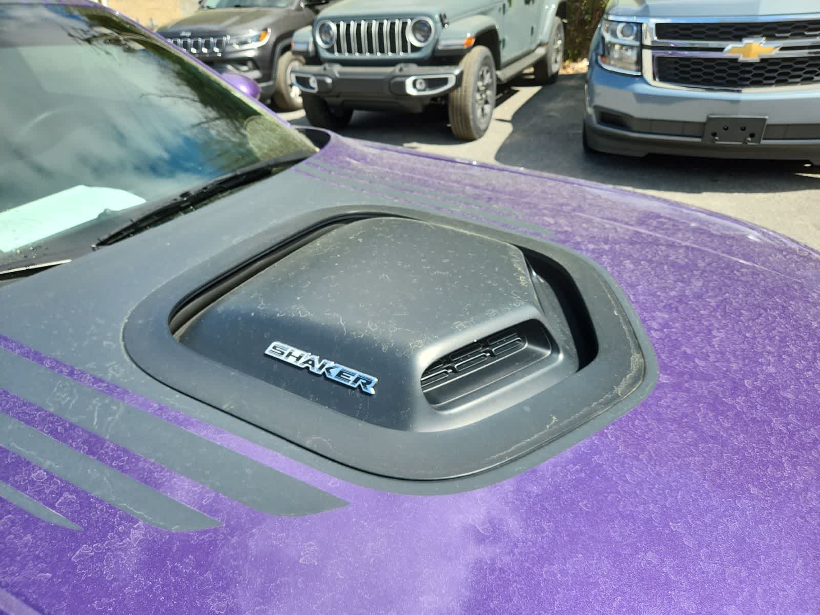 Thumbnail: 2016 Dodge Challenger - 9