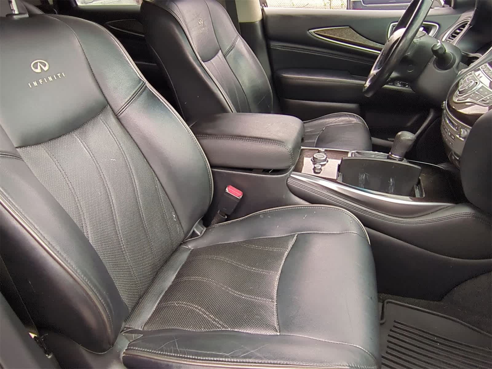 2014 INFINITI QX60  21