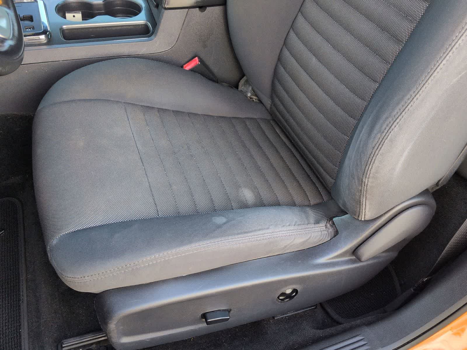 Thumbnail: 2012 Dodge Challenger - 13