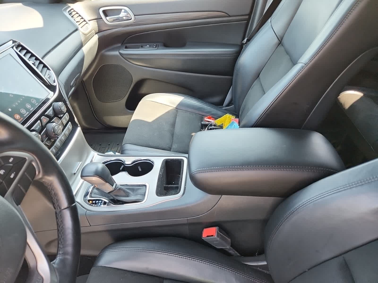 Thumbnail: 2021 Jeep Grand Cherokee - 11