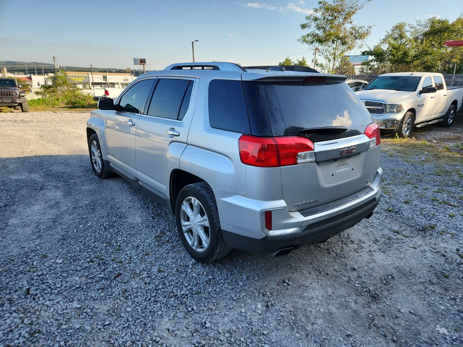 Thumbnail: 2016 GMC Terrain - 3