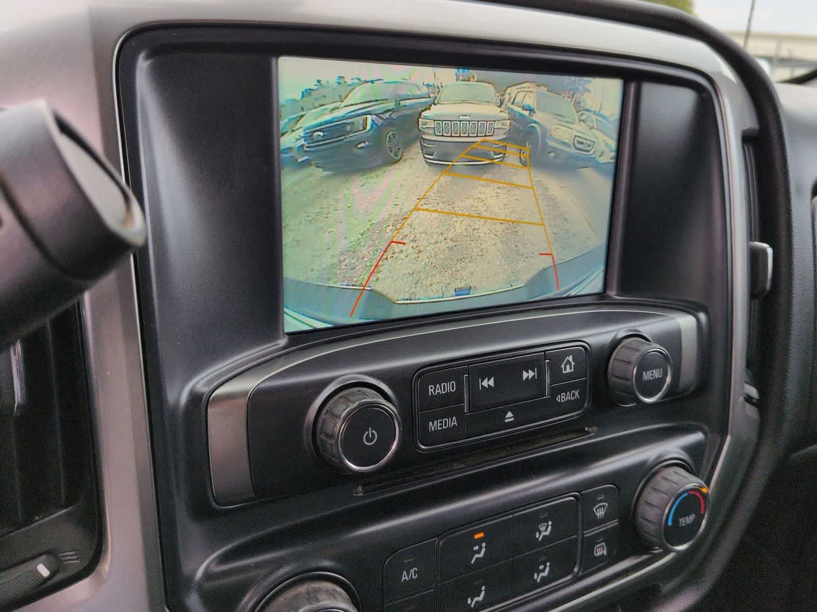 Thumbnail: 2017 Chevrolet Silverado 2500 - 29