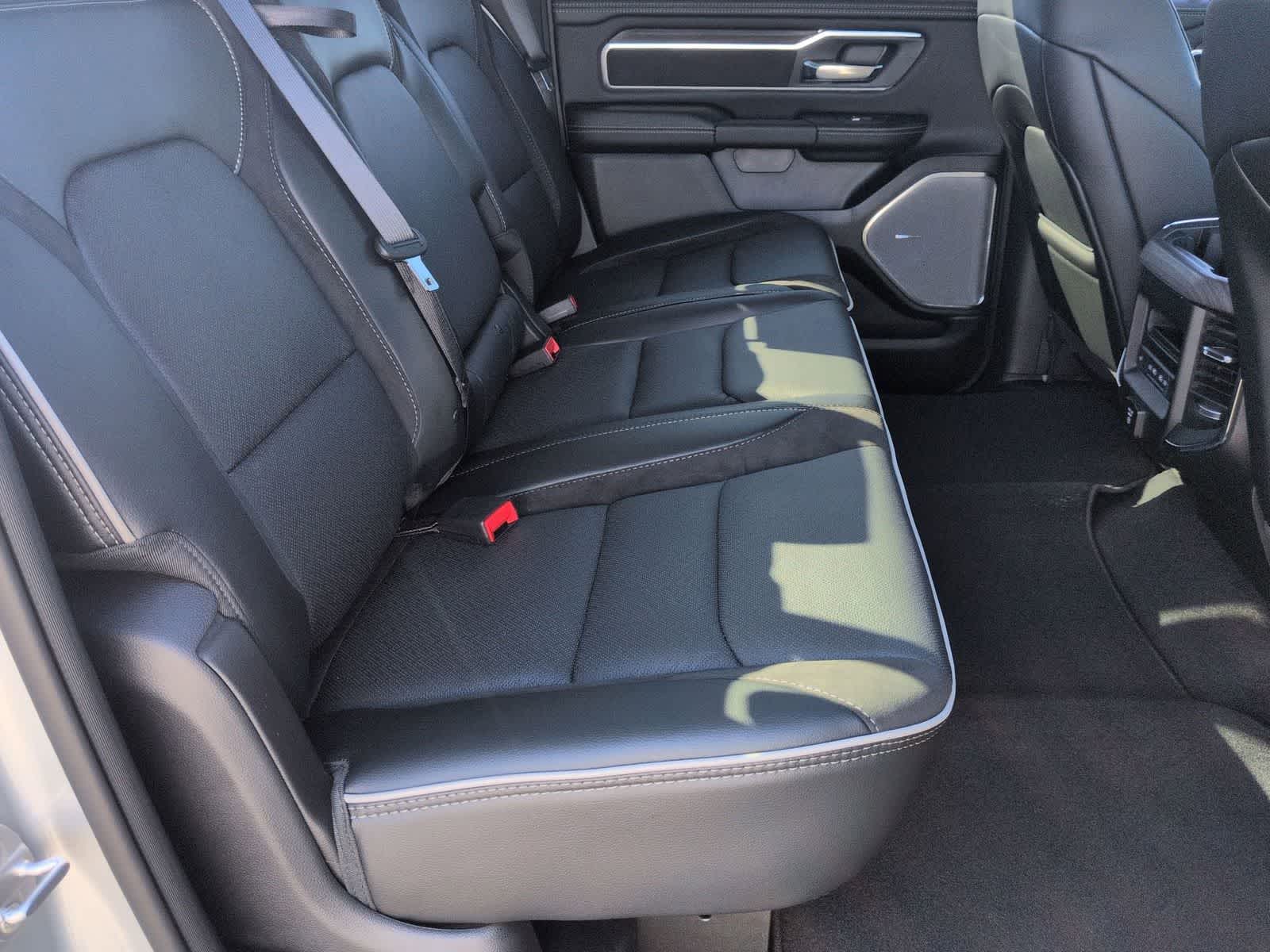 Thumbnail: 2026 RAM 1500 - 18