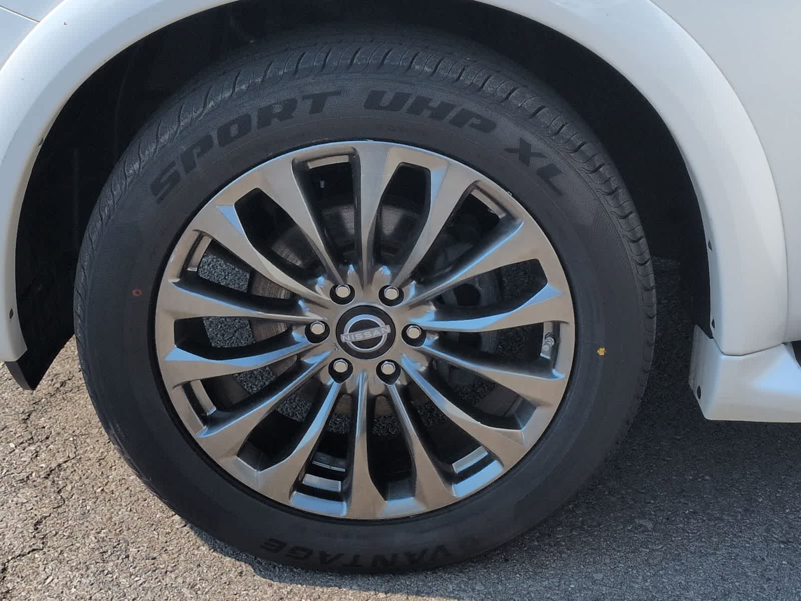 Thumbnail: 2021 Nissan Armada - 14