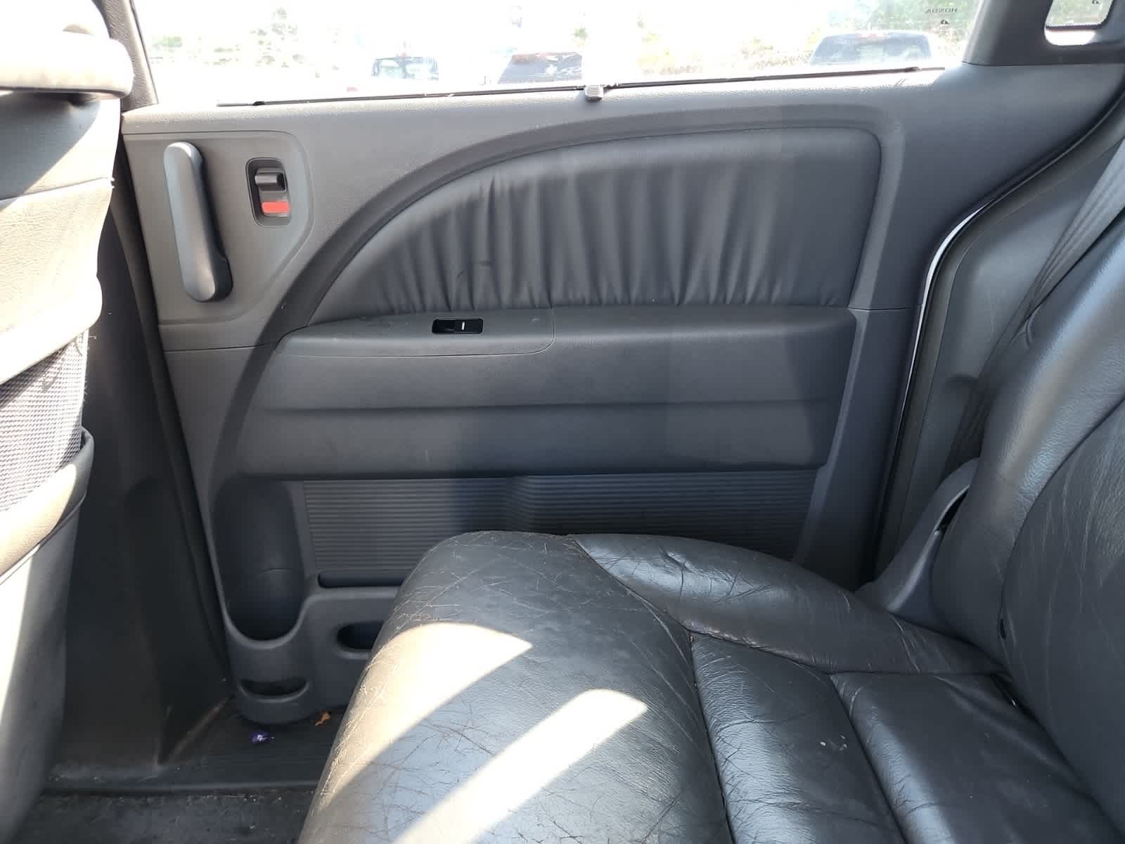 Thumbnail: 2005 Honda Odyssey - 24