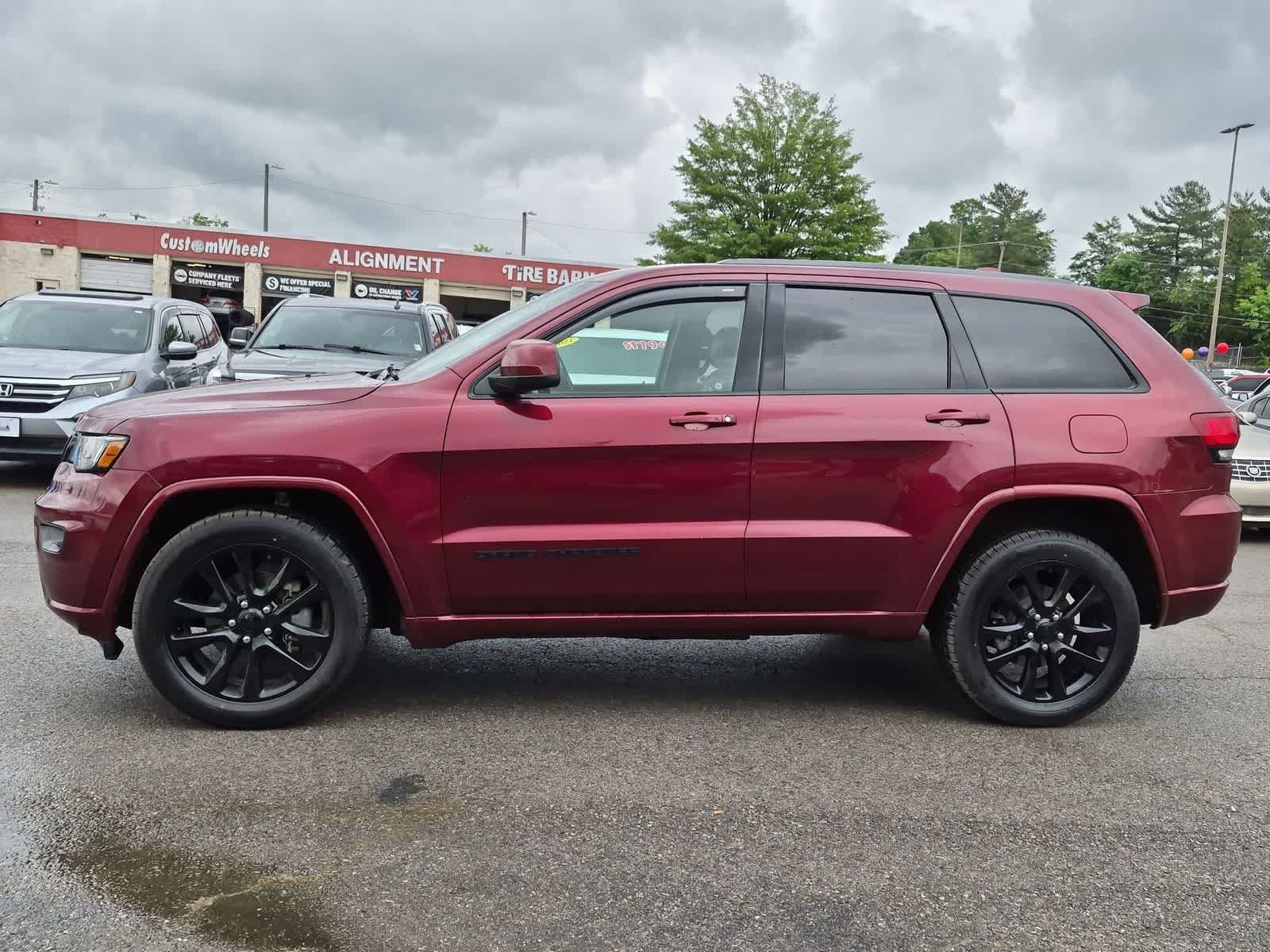 Thumbnail: 2019 Jeep Grand Cherokee - 5