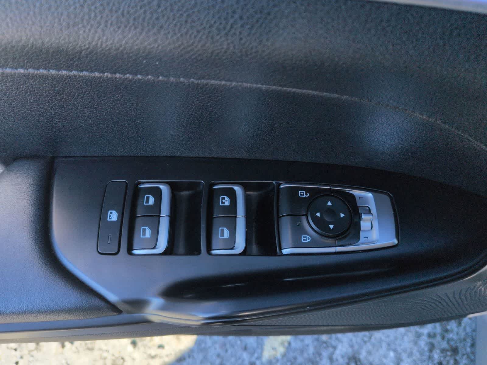 Thumbnail: 2021 Kia K5 - 15