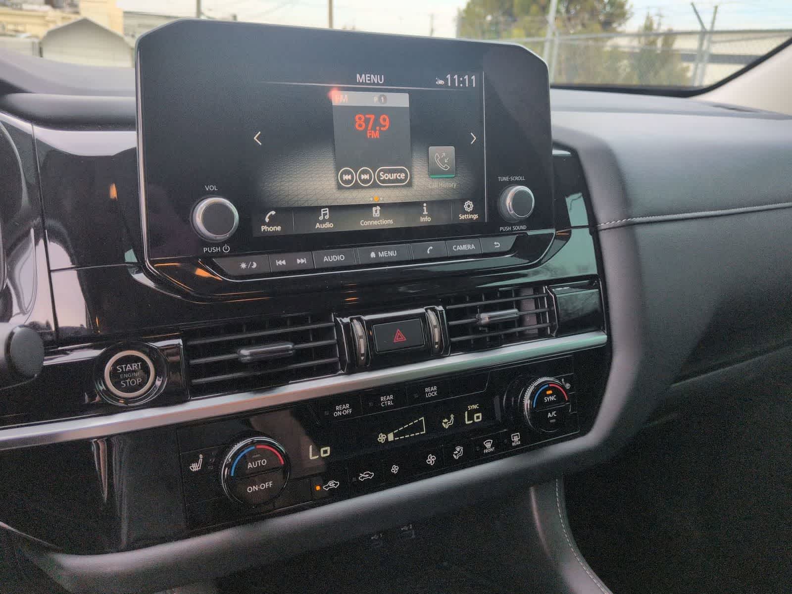 Thumbnail: 2024 Nissan Pathfinder - 26