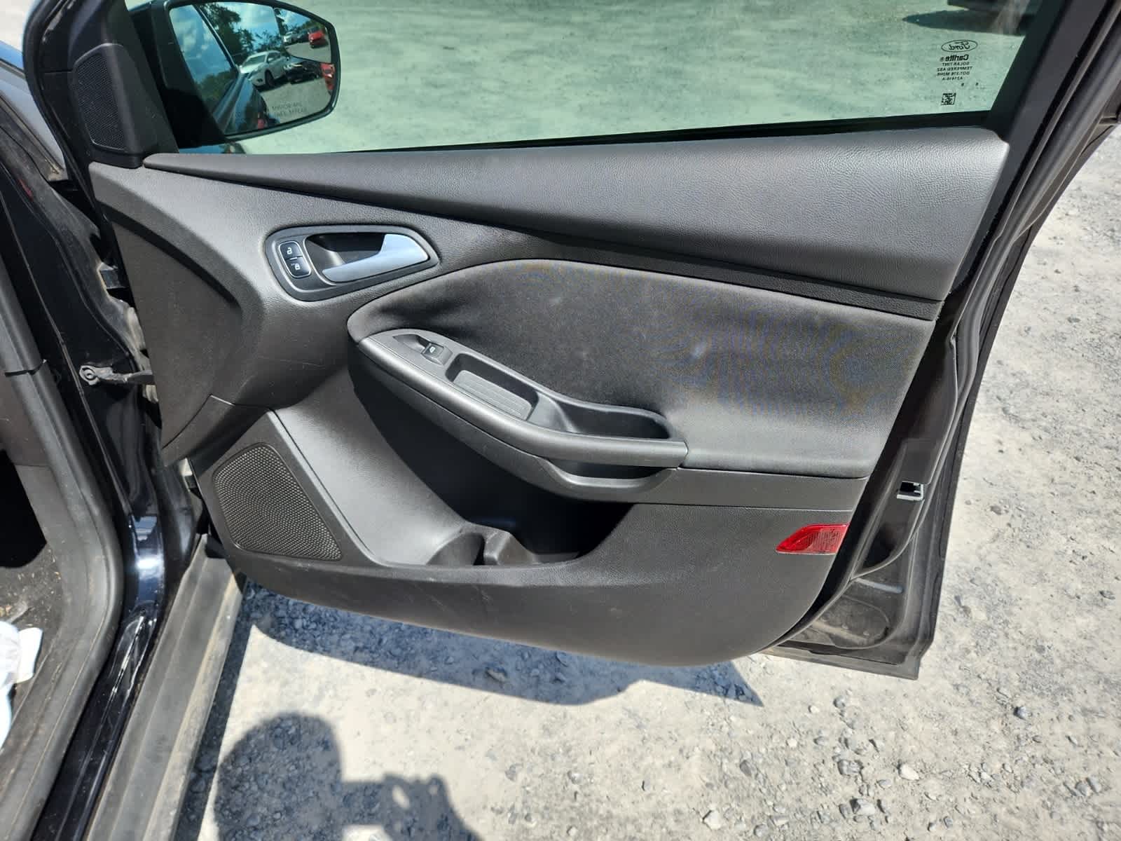 Thumbnail: 2016 Ford Focus - 22