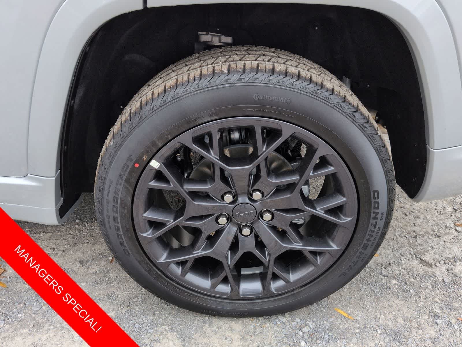 Thumbnail: 2025 Jeep Grand Cherokee - 12