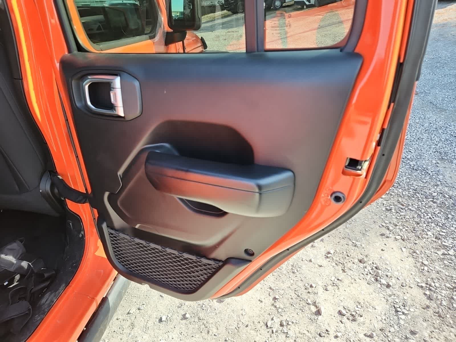 Thumbnail: 2020 Jeep Gladiator - 25