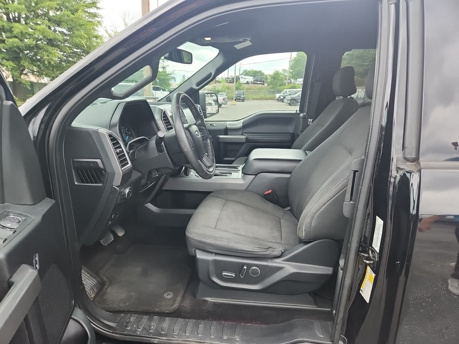 2017 Ford F-150 XLT 15