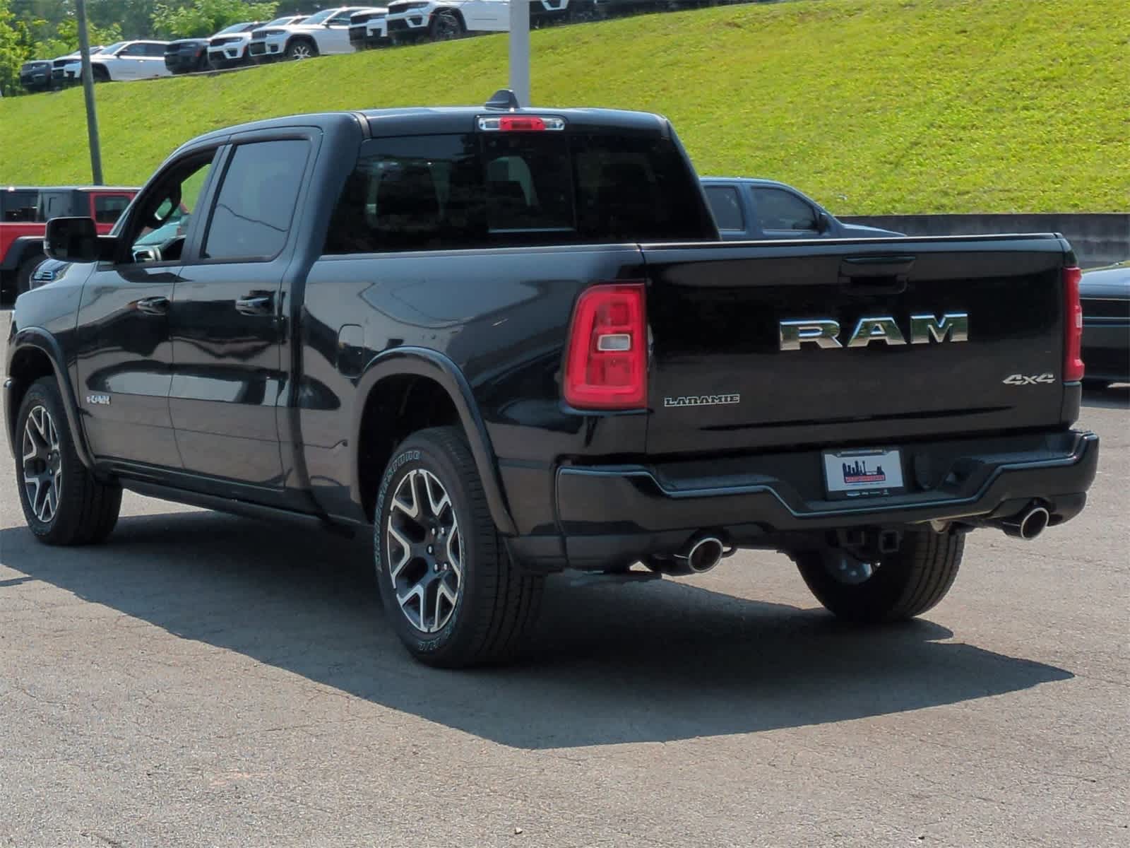 Thumbnail: 2025 RAM 1500 - 6
