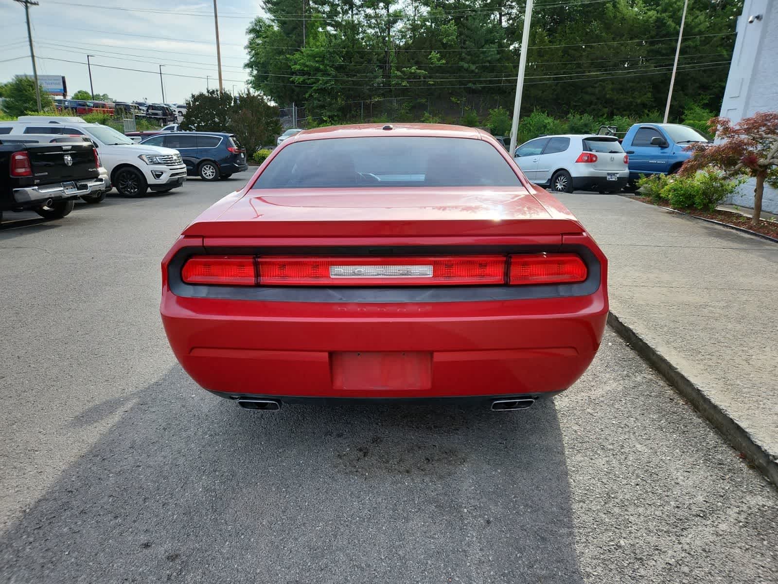 Thumbnail: 2012 Dodge Challenger - 4