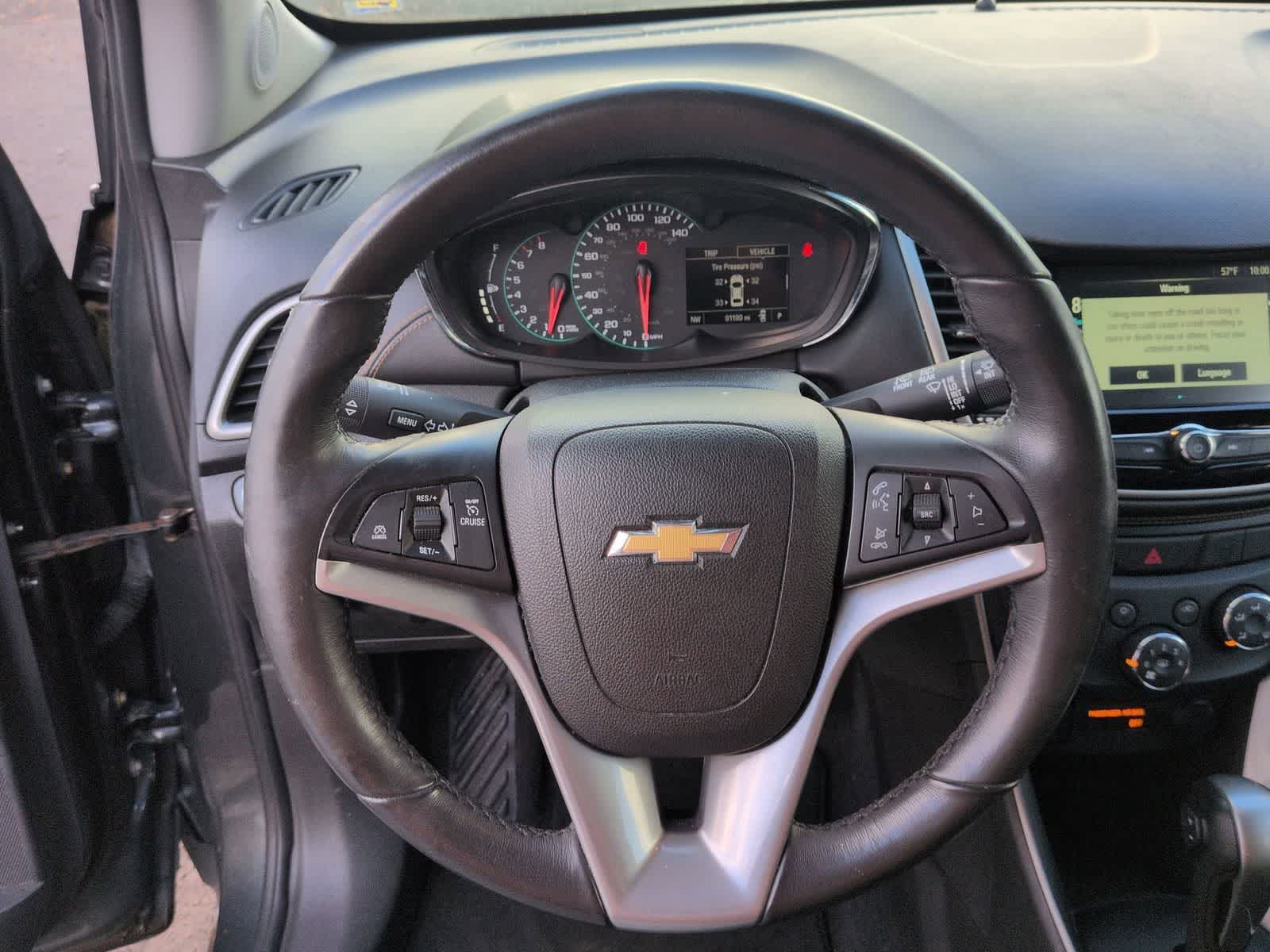 Thumbnail: 2017 Chevrolet Trax - 22