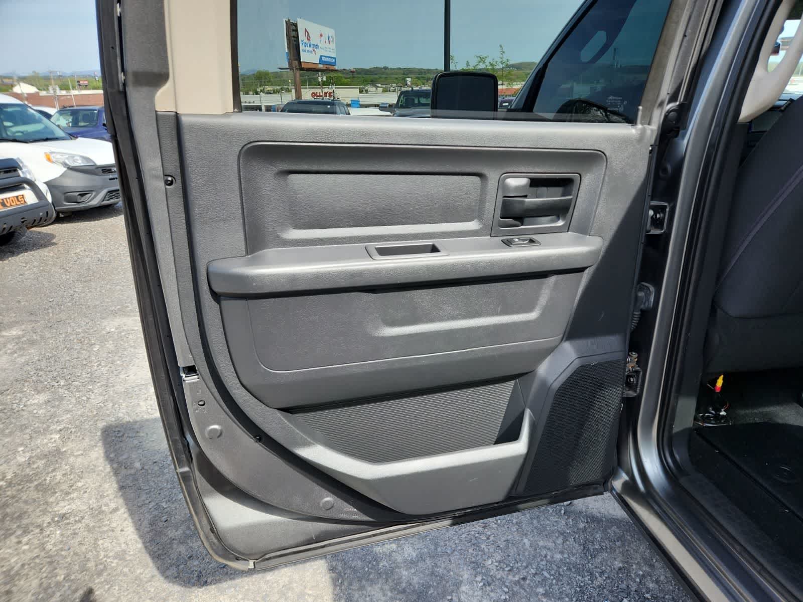 Thumbnail: 2012 RAM 1500 - 27