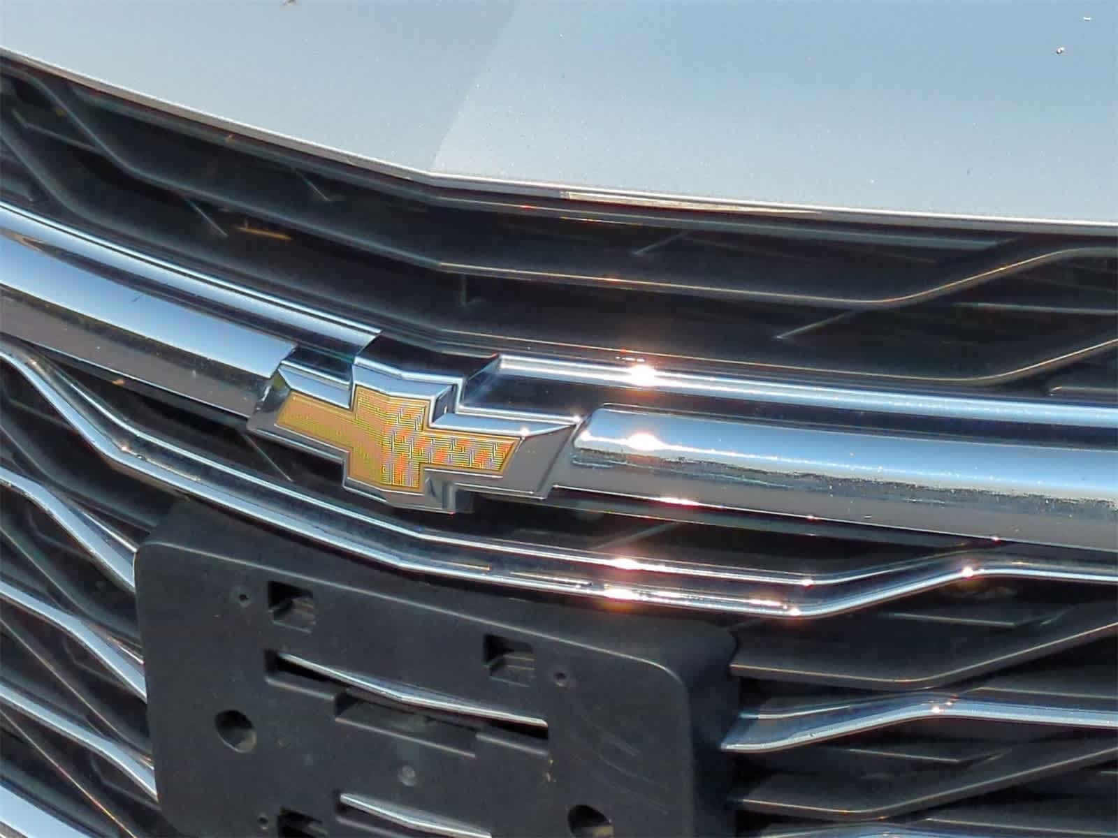 Thumbnail: 2020 Chevrolet Malibu - 12