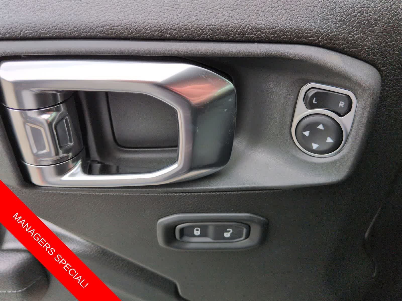 Thumbnail: 2026 Jeep Wrangler - 16