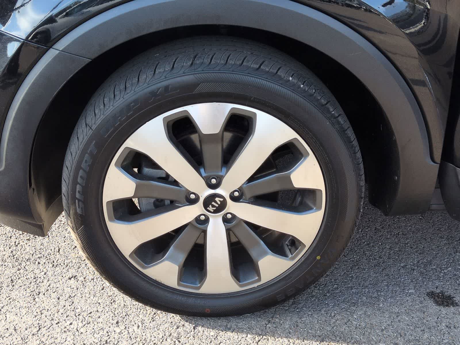 Thumbnail: 2021 Kia Telluride - 14