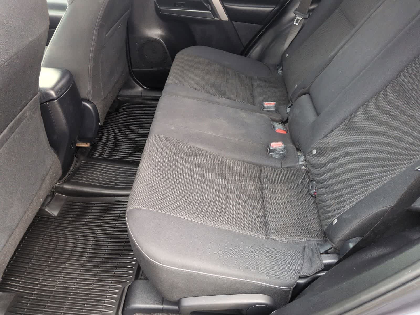 Thumbnail: 2017 Toyota RAV4 - 18