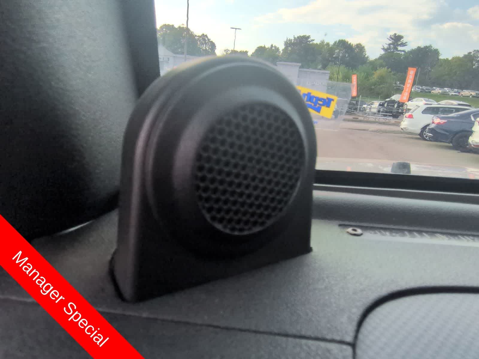 Thumbnail: 2010 Jeep Wrangler - 26