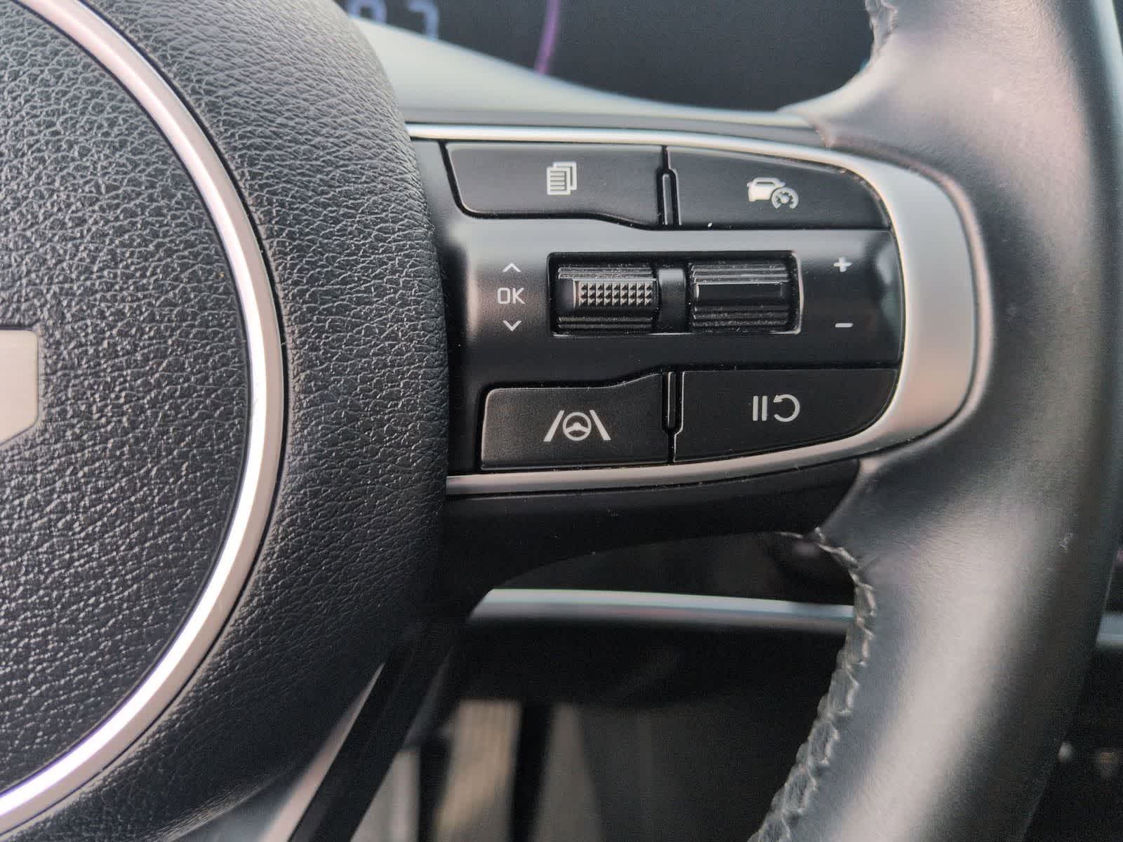 Thumbnail: 2023 Kia Sportage - 23