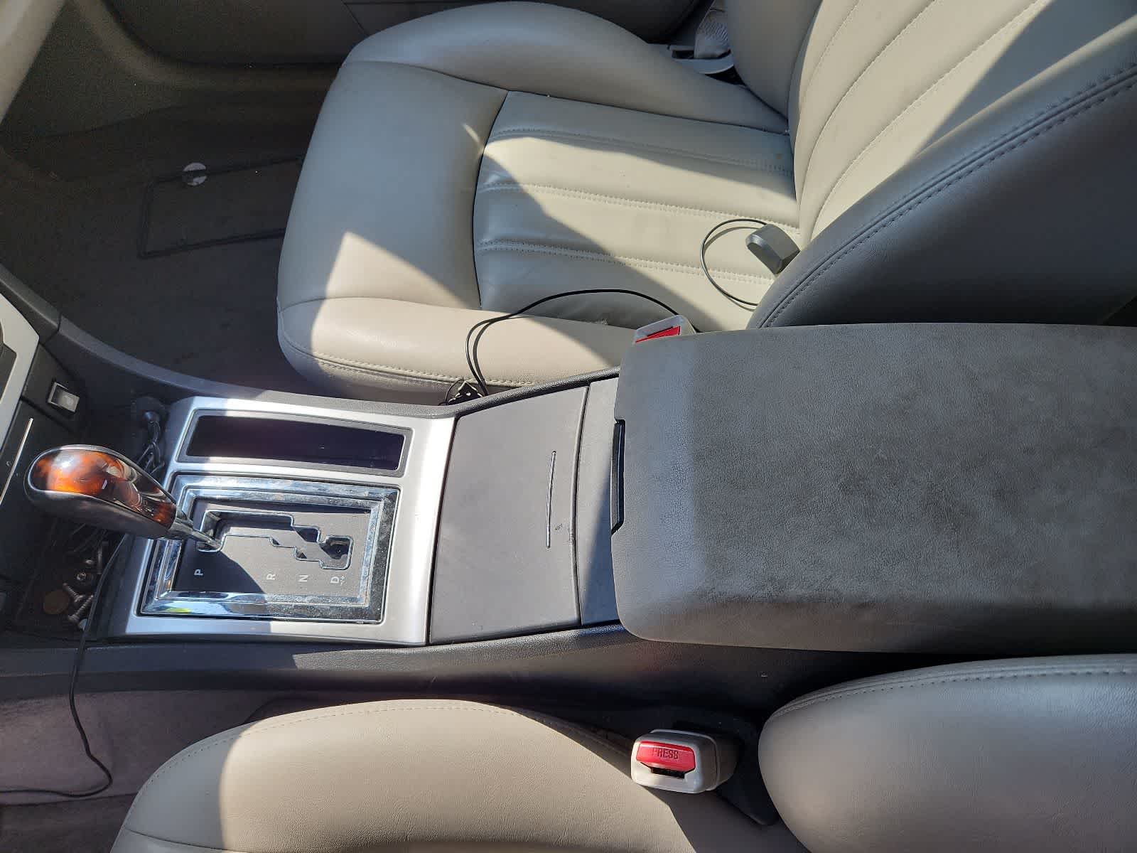 Thumbnail: 2006 Chrysler 300 - 11