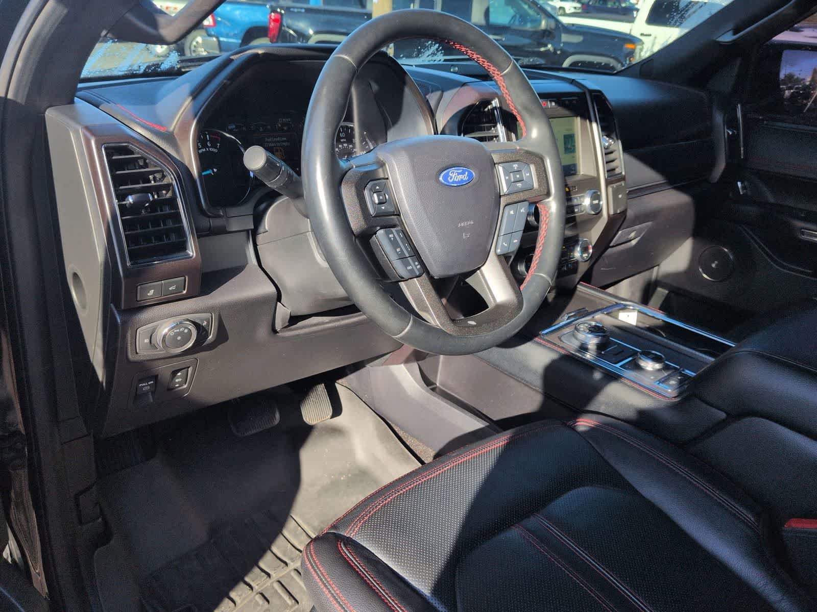 Thumbnail: 2020 Ford Expedition - 10