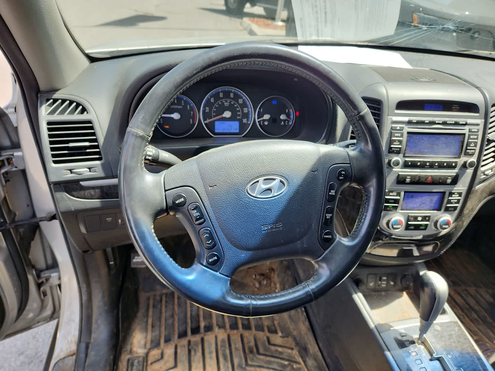 Thumbnail: 2009 Hyundai Santa Fe - 12