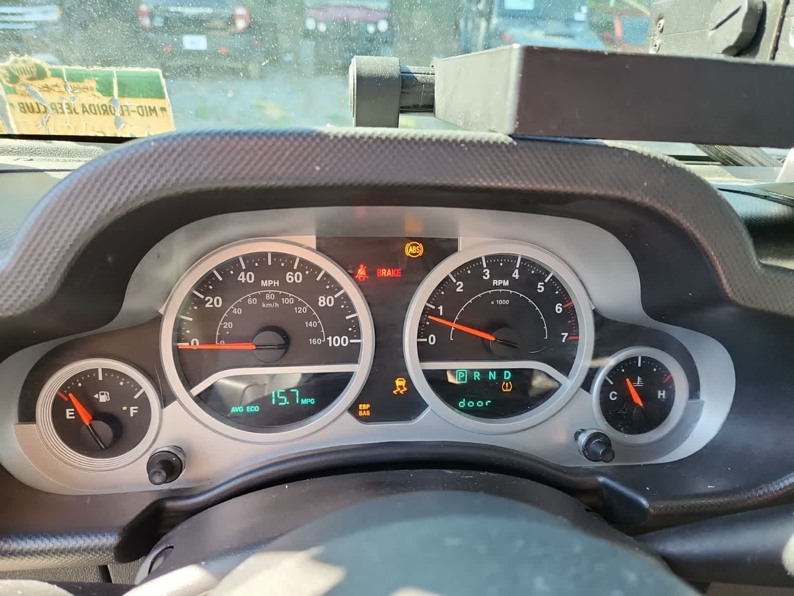 Thumbnail: 2010 Jeep Wrangler - 9