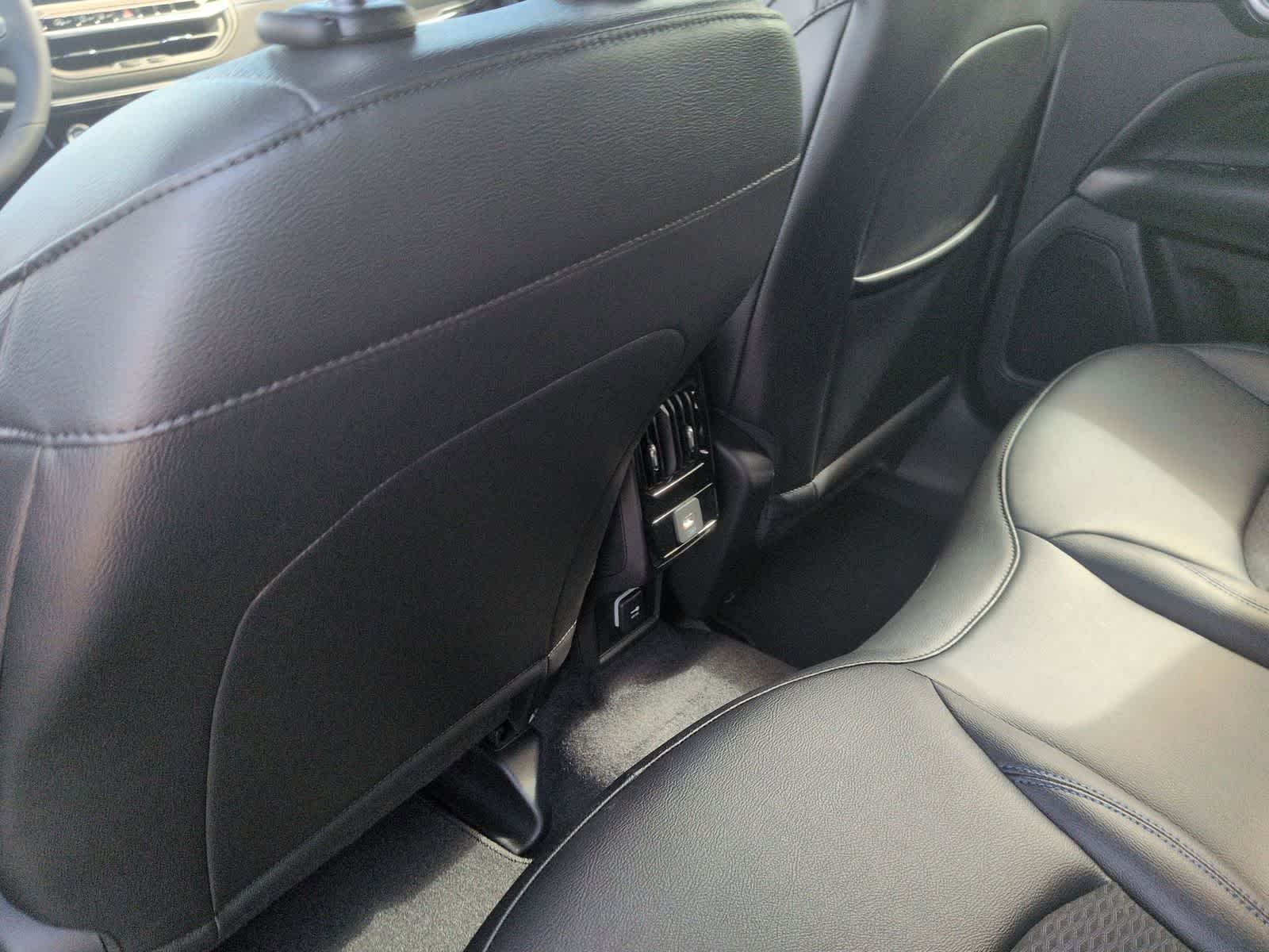 Thumbnail: 2026 Jeep Compass - 17