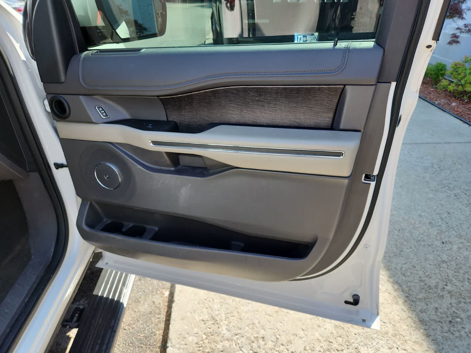 Thumbnail: 2019 Ford Expedition - 22