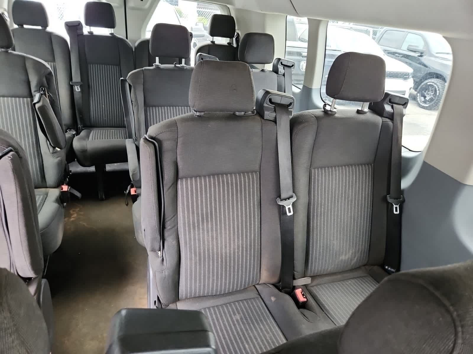 Thumbnail: 2015 Ford Transit Series - 25