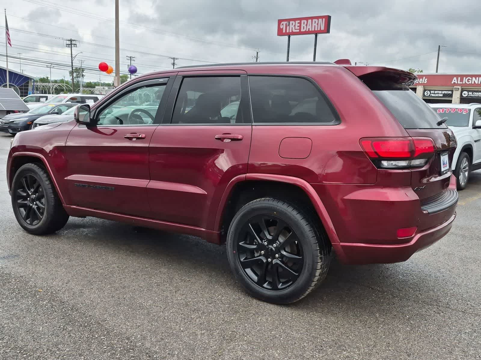 Thumbnail: 2019 Jeep Grand Cherokee - 6