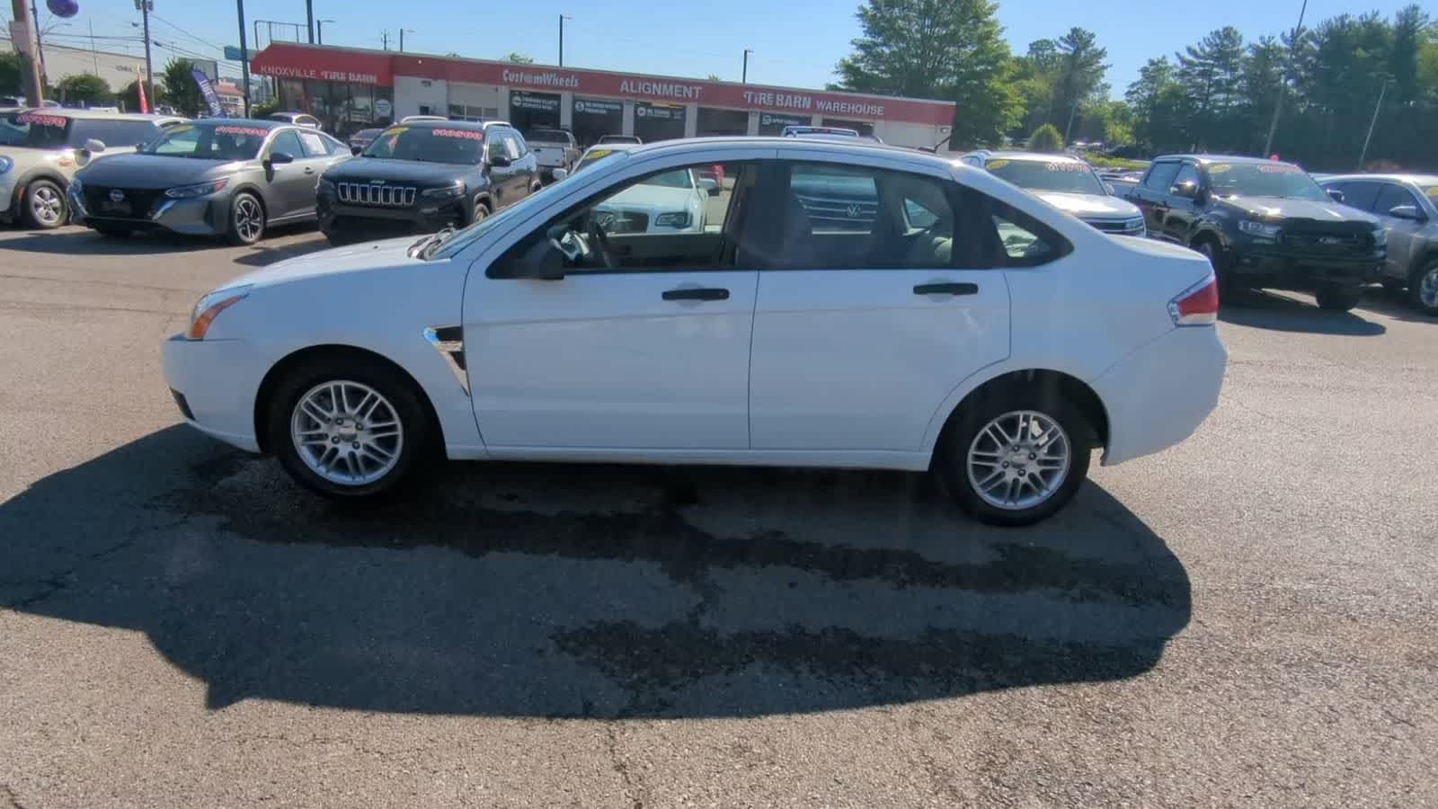 Thumbnail: 2008 Ford Focus - 5