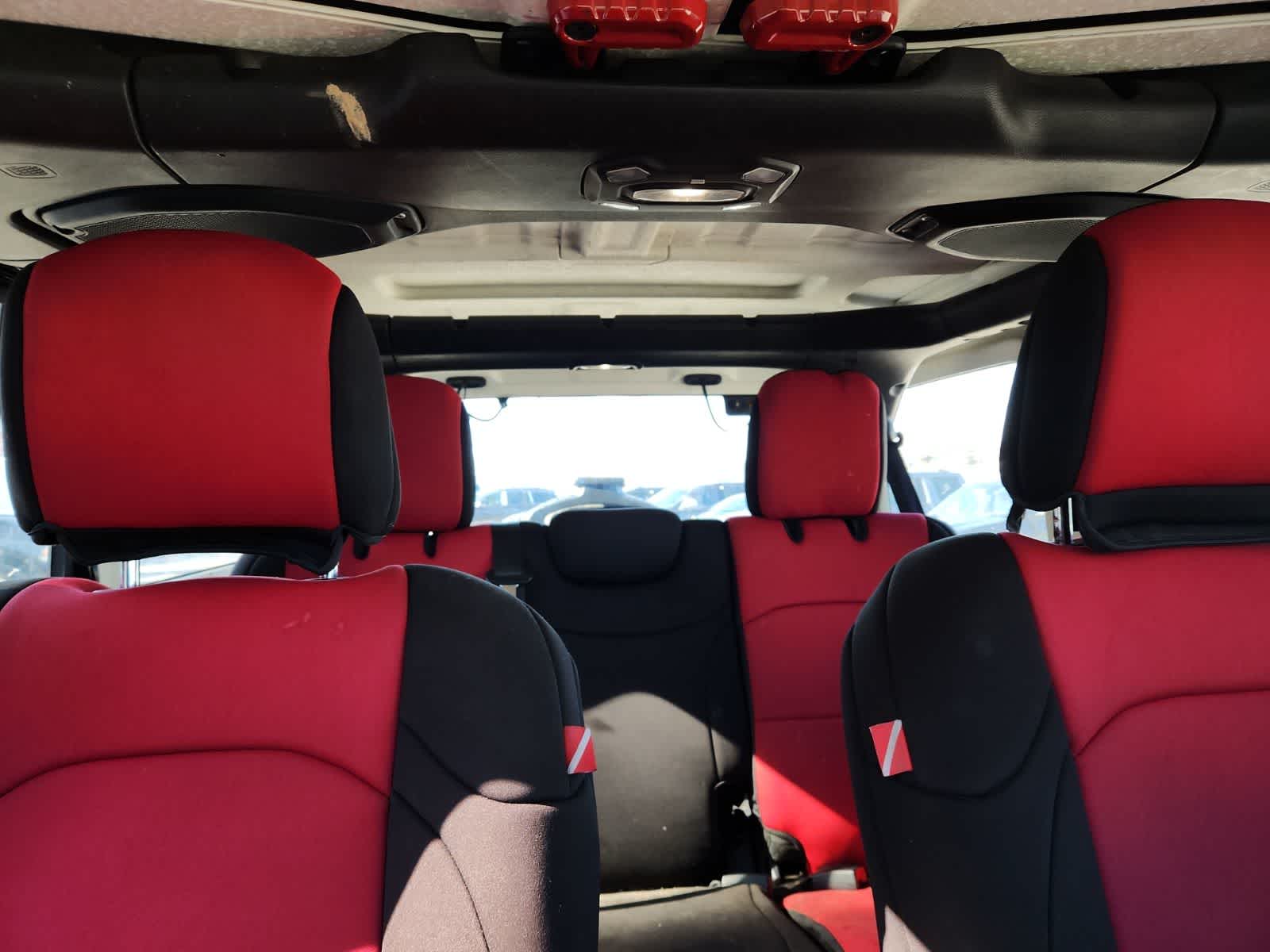 Thumbnail: 2018 Jeep Wrangler - 19